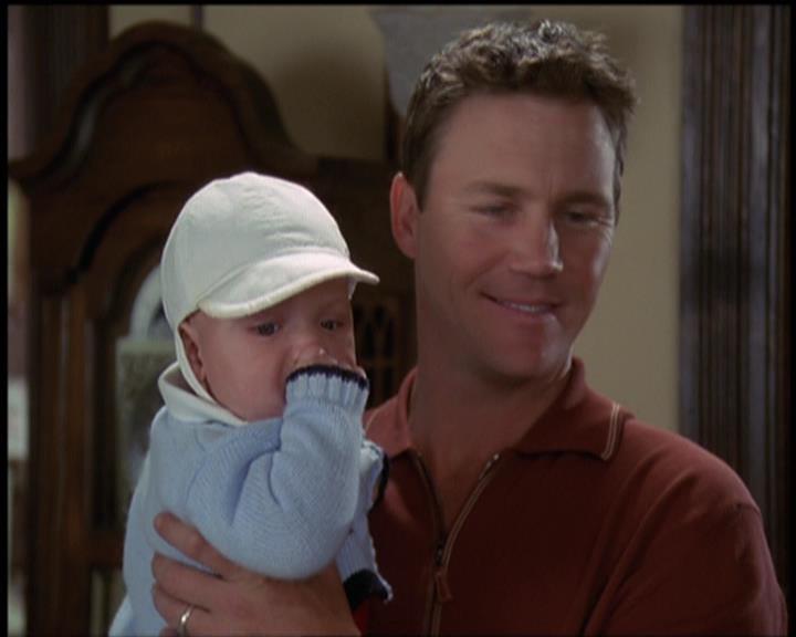 Charmed-Online-dot-net_5x21NecromancingTheStone0520.jpg Charmed-Online-dot-net_5x21NecromancingTheStone0520.jpg