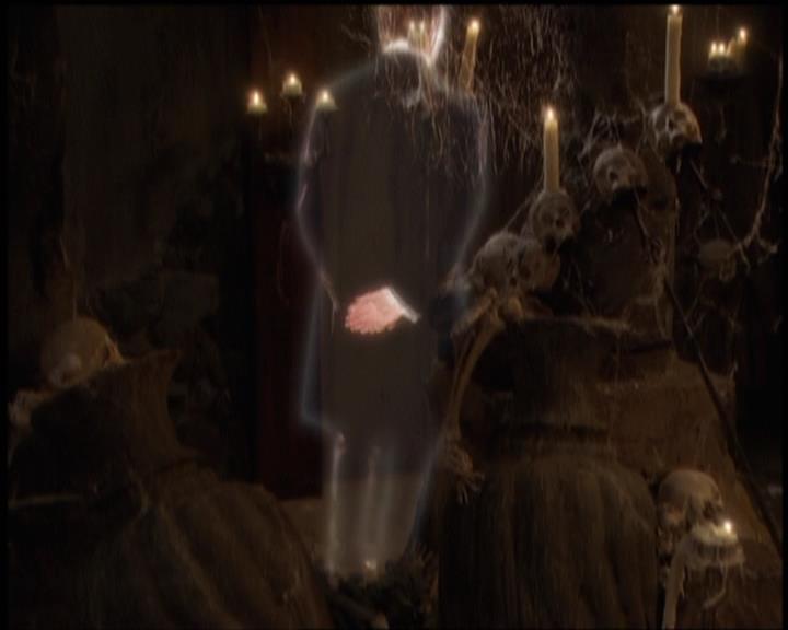 Charmed-Online-dot-net_5x21NecromancingTheStone0552.jpg Charmed-Online-dot-net_5x21NecromancingTheStone0552.jpg