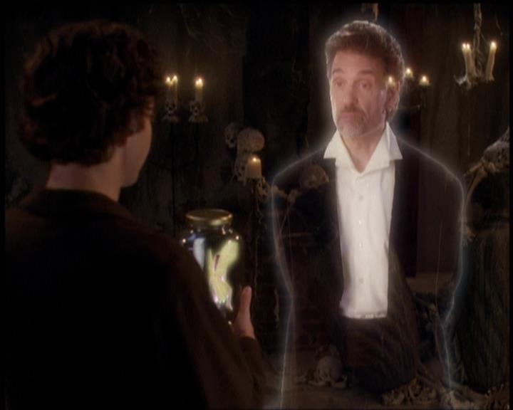 Charmed-Online-dot-net_5x21NecromancingTheStone0568.jpg Charmed-Online-dot-net_5x21NecromancingTheStone0568.jpg