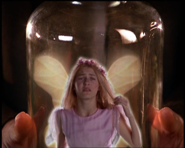 Charmed-Online-dot-net_5x21NecromancingTheStone0573.jpg Charmed-Online-dot-net_5x21NecromancingTheStone0573.jpg