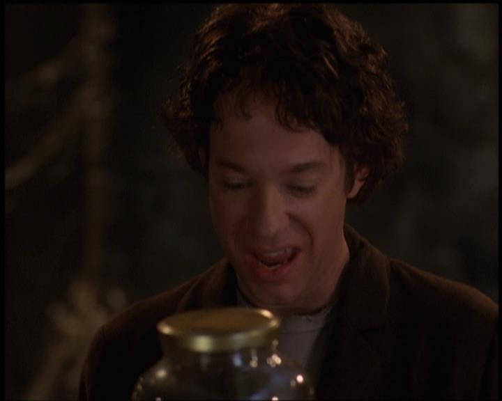 Charmed-Online-dot-net_5x21NecromancingTheStone0581.jpg Charmed-Online-dot-net_5x21NecromancingTheStone0581.jpg