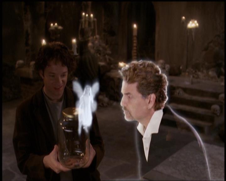 Charmed-Online-dot-net_5x21NecromancingTheStone0585.jpg Charmed-Online-dot-net_5x21NecromancingTheStone0585.jpg