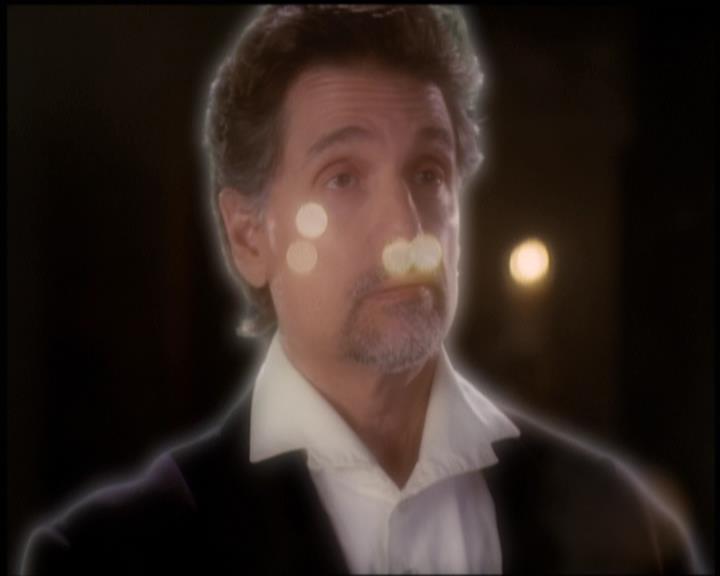 Charmed-Online-dot-net_5x21NecromancingTheStone0589.jpg Charmed-Online-dot-net_5x21NecromancingTheStone0589.jpg