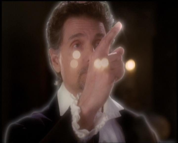 Charmed-Online-dot-net_5x21NecromancingTheStone0590.jpg Charmed-Online-dot-net_5x21NecromancingTheStone0590.jpg