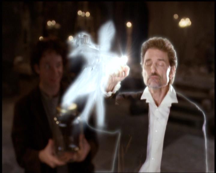 Charmed-Online-dot-net_5x21NecromancingTheStone0593.jpg Charmed-Online-dot-net_5x21NecromancingTheStone0593.jpg