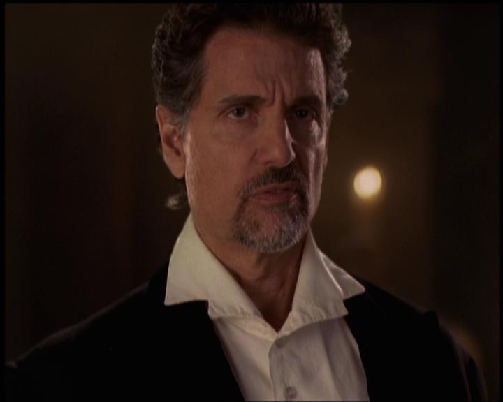 Charmed-Online-dot-net_5x21NecromancingTheStone0600.jpg Charmed-Online-dot-net_5x21NecromancingTheStone0600.jpg