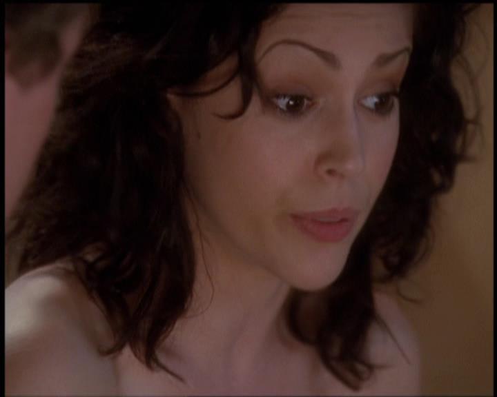 Charmed-Online-dot-net_5x21NecromancingTheStone0751.jpg Charmed-Online-dot-net_5x21NecromancingTheStone0751.jpg