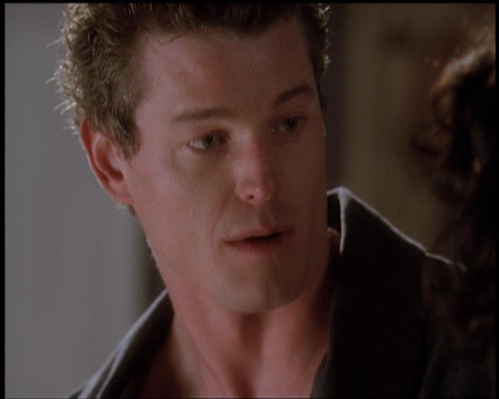 Charmed-Online-dot-net_5x21NecromancingTheStone0753.jpg Charmed-Online-dot-net_5x21NecromancingTheStone0753.jpg