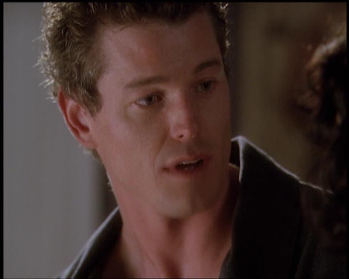 Charmed-Online-dot-net_5x21NecromancingTheStone0754.jpg Charmed-Online-dot-net_5x21NecromancingTheStone0754.jpg