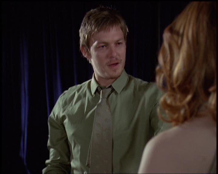 Charmed-Online-dot-net_5x21NecromancingTheStone0817.jpg Charmed-Online-dot-net_5x21NecromancingTheStone0817.jpg