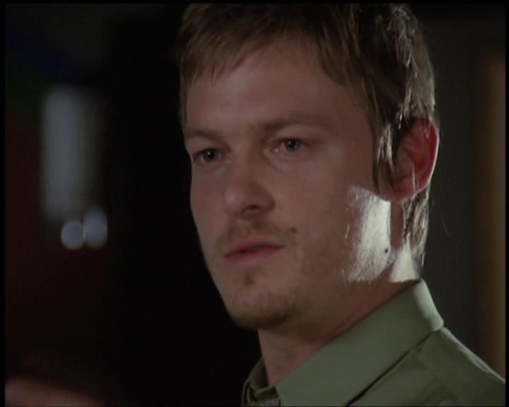 Charmed-Online-dot-net_5x21NecromancingTheStone0878.jpg Charmed-Online-dot-net_5x21NecromancingTheStone0878.jpg