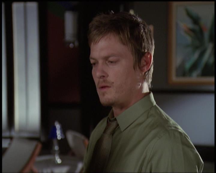 Charmed-Online-dot-net_5x21NecromancingTheStone0883.jpg Charmed-Online-dot-net_5x21NecromancingTheStone0883.jpg