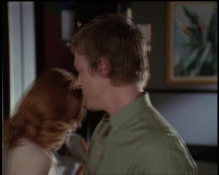 Charmed-Online-dot-net_5x21NecromancingTheStone0884.jpg Charmed-Online-dot-net_5x21NecromancingTheStone0884.jpg