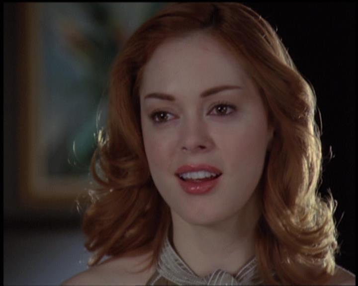 Charmed-Online-dot-net_5x21NecromancingTheStone0893.jpg Charmed-Online-dot-net_5x21NecromancingTheStone0893.jpg