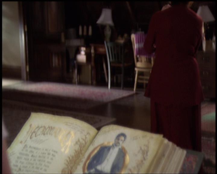 Charmed-Online-dot-net_5x21NecromancingTheStone0918.jpg