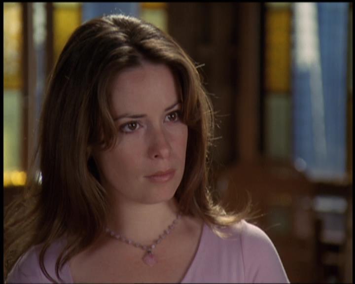 Charmed-Online-dot-net_5x21NecromancingTheStone0935.jpg Charmed-Online-dot-net_5x21NecromancingTheStone0935.jpg