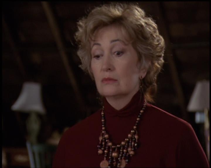 Charmed-Online-dot-net_5x21NecromancingTheStone0945.jpg Charmed-Online-dot-net_5x21NecromancingTheStone0945.jpg