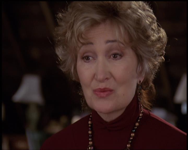 Charmed-Online-dot-net_5x21NecromancingTheStone0990.jpg Charmed-Online-dot-net_5x21NecromancingTheStone0990.jpg