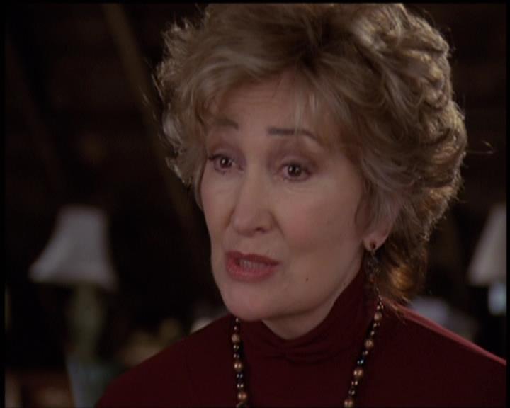 Charmed-Online-dot-net_5x21NecromancingTheStone0993.jpg Charmed-Online-dot-net_5x21NecromancingTheStone0993.jpg