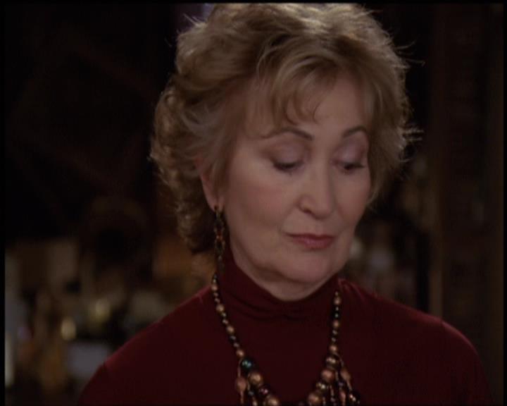 Charmed-Online-dot-net_5x21NecromancingTheStone1024.jpg Charmed-Online-dot-net_5x21NecromancingTheStone1024.jpg