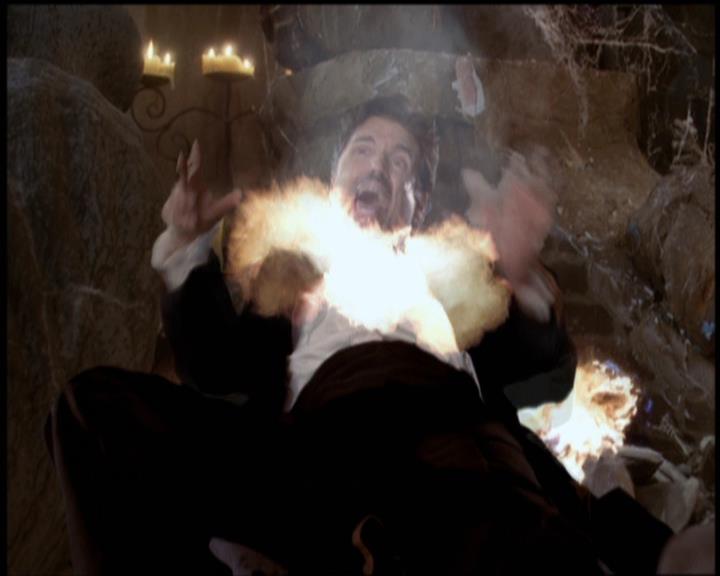 Charmed-Online-dot-net_5x21NecromancingTheStone1100.jpg Charmed-Online-dot-net_5x21NecromancingTheStone1100.jpg