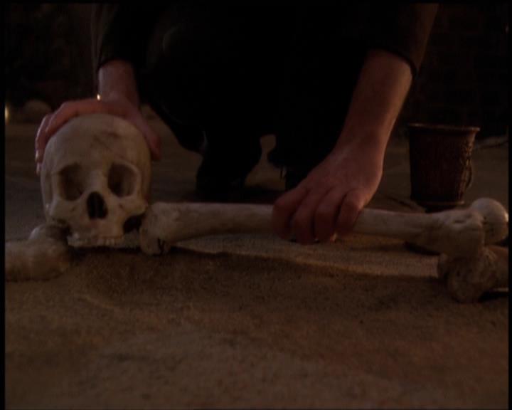 Charmed-Online-dot-net_5x21NecromancingTheStone1222.jpg