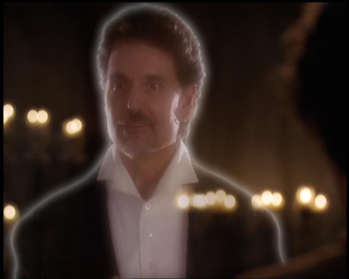 Charmed-Online-dot-net_5x21NecromancingTheStone1259.jpg Charmed-Online-dot-net_5x21NecromancingTheStone1259.jpg