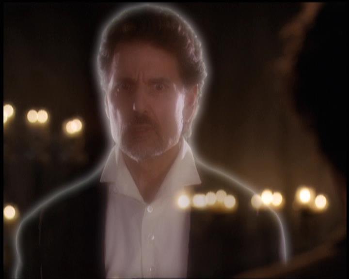 Charmed-Online-dot-net_5x21NecromancingTheStone1271.jpg Charmed-Online-dot-net_5x21NecromancingTheStone1271.jpg