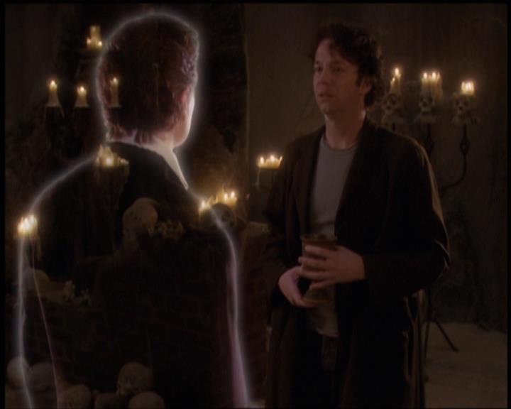 Charmed-Online-dot-net_5x21NecromancingTheStone1274.jpg Charmed-Online-dot-net_5x21NecromancingTheStone1274.jpg