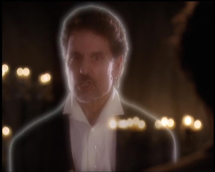 Charmed-Online-dot-net_5x21NecromancingTheStone1278.jpg Charmed-Online-dot-net_5x21NecromancingTheStone1278.jpg