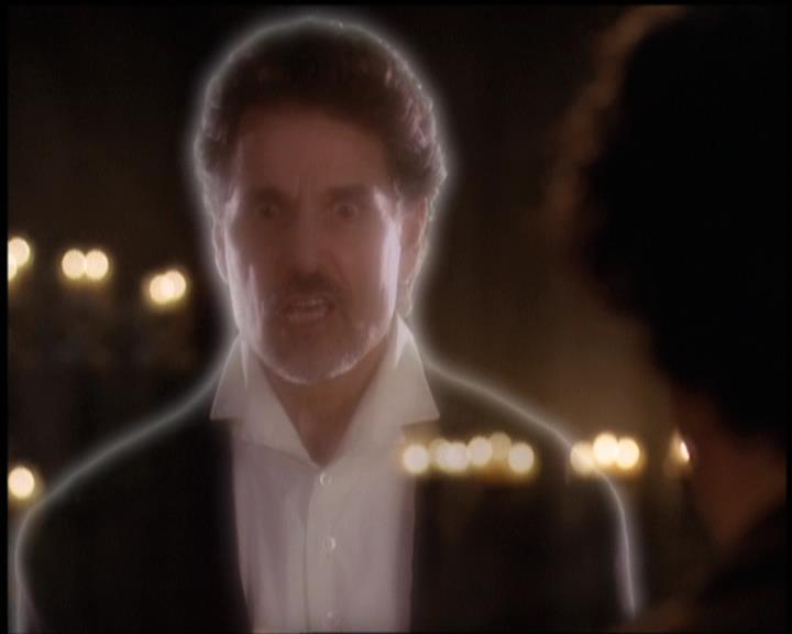 Charmed-Online-dot-net_5x21NecromancingTheStone1300.jpg Charmed-Online-dot-net_5x21NecromancingTheStone1300.jpg