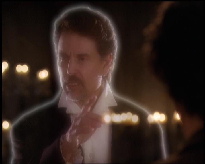 Charmed-Online-dot-net_5x21NecromancingTheStone1303.jpg Charmed-Online-dot-net_5x21NecromancingTheStone1303.jpg