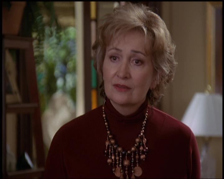 Charmed-Online-dot-net_5x21NecromancingTheStone1384.jpg Charmed-Online-dot-net_5x21NecromancingTheStone1384.jpg