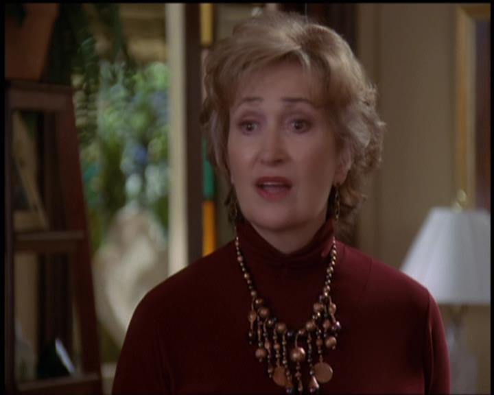 Charmed-Online-dot-net_5x21NecromancingTheStone1387.jpg Charmed-Online-dot-net_5x21NecromancingTheStone1387.jpg