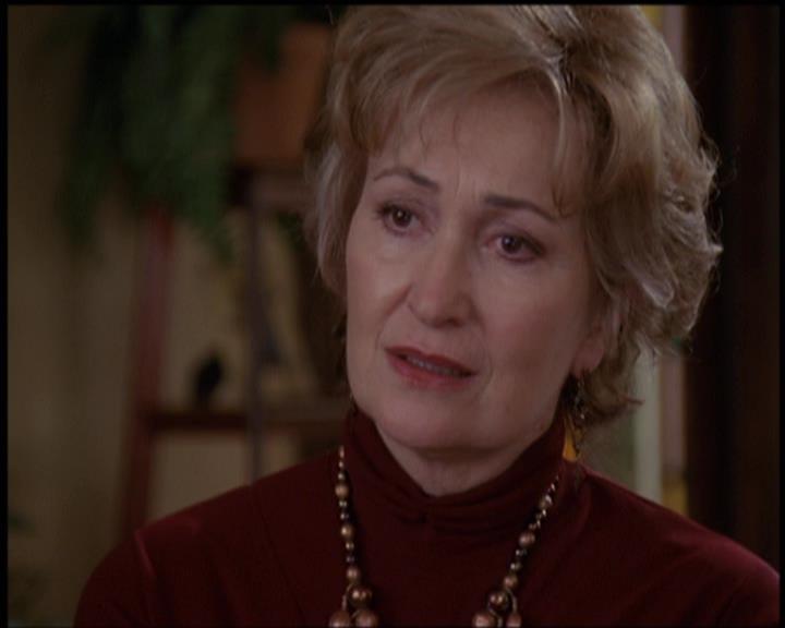 Charmed-Online-dot-net_5x21NecromancingTheStone1395.jpg Charmed-Online-dot-net_5x21NecromancingTheStone1395.jpg