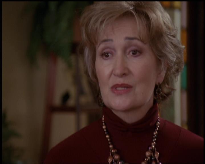 Charmed-Online-dot-net_5x21NecromancingTheStone1406.jpg Charmed-Online-dot-net_5x21NecromancingTheStone1406.jpg