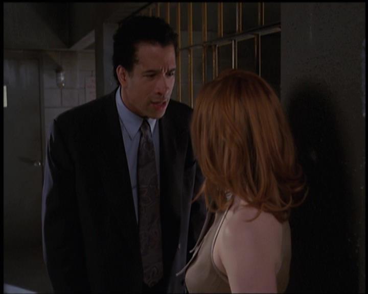 Charmed-Online-dot-net_5x21NecromancingTheStone1427.jpg Charmed-Online-dot-net_5x21NecromancingTheStone1427.jpg