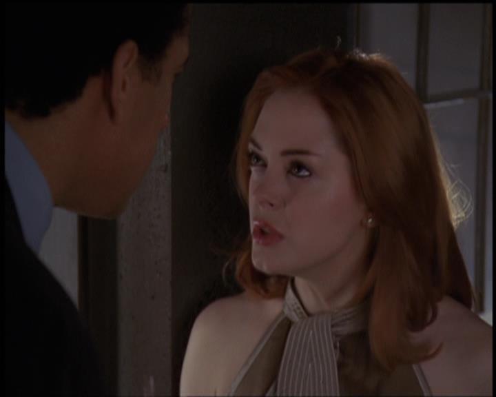 Charmed-Online-dot-net_5x21NecromancingTheStone1429.jpg Charmed-Online-dot-net_5x21NecromancingTheStone1429.jpg