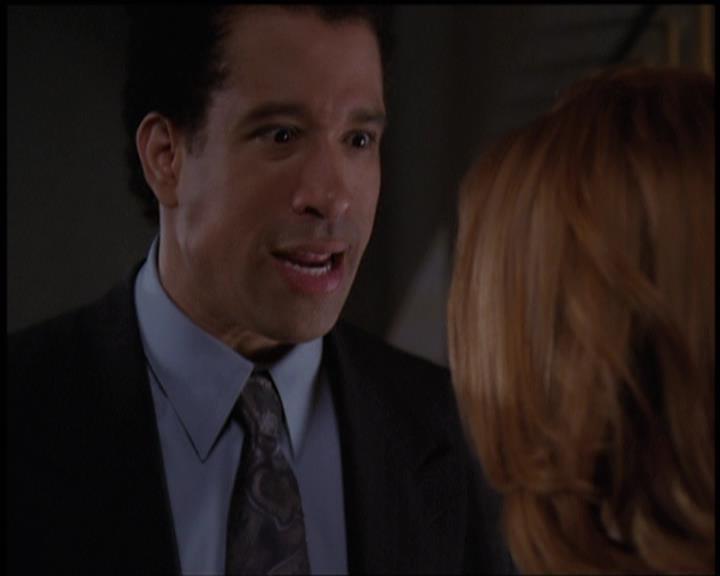 Charmed-Online-dot-net_5x21NecromancingTheStone1431.jpg Charmed-Online-dot-net_5x21NecromancingTheStone1431.jpg