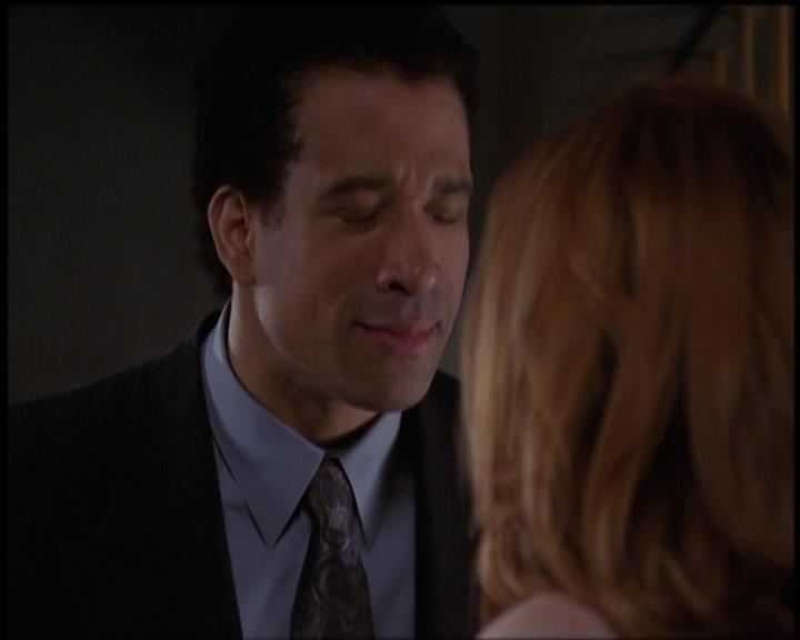 Charmed-Online-dot-net_5x21NecromancingTheStone1472.jpg Charmed-Online-dot-net_5x21NecromancingTheStone1472.jpg