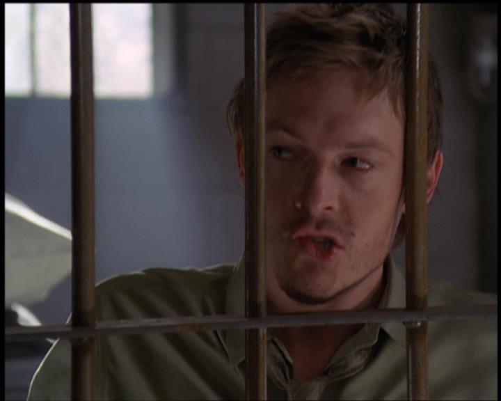 Charmed-Online-dot-net_5x21NecromancingTheStone1490.jpg Charmed-Online-dot-net_5x21NecromancingTheStone1490.jpg