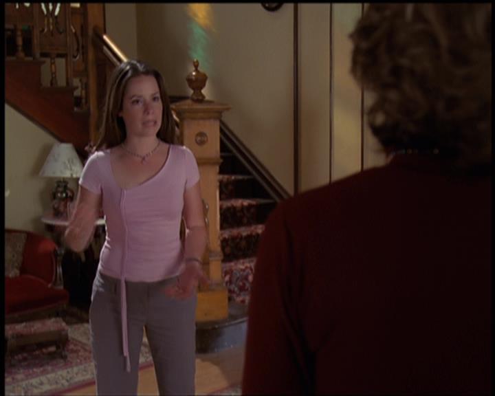 Charmed-Online-dot-net_5x21NecromancingTheStone1496.jpg Charmed-Online-dot-net_5x21NecromancingTheStone1496.jpg
