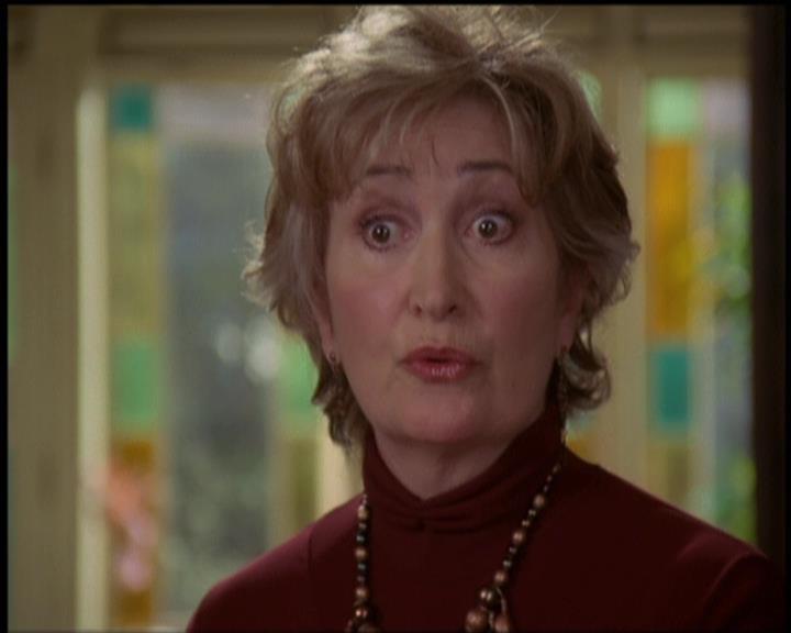 Charmed-Online-dot-net_5x21NecromancingTheStone1544.jpg Charmed-Online-dot-net_5x21NecromancingTheStone1544.jpg