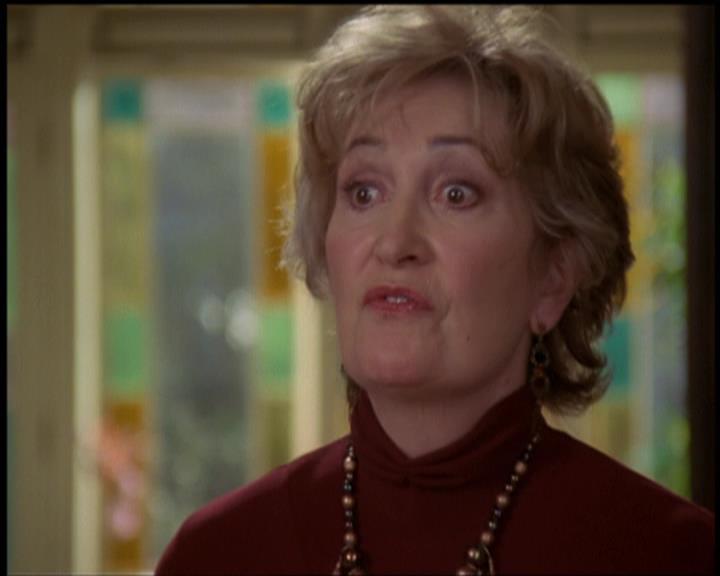 Charmed-Online-dot-net_5x21NecromancingTheStone1545.jpg Charmed-Online-dot-net_5x21NecromancingTheStone1545.jpg