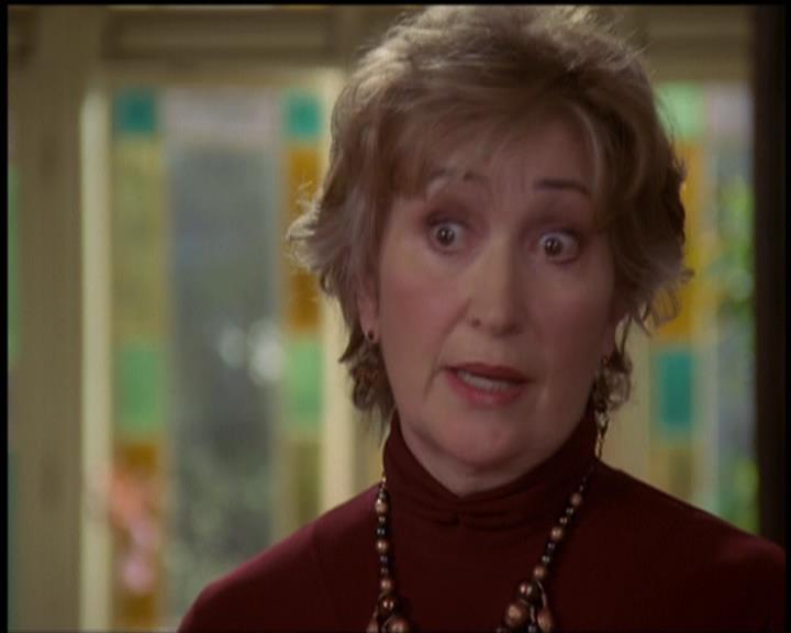 Charmed-Online-dot-net_5x21NecromancingTheStone1551.jpg Charmed-Online-dot-net_5x21NecromancingTheStone1551.jpg