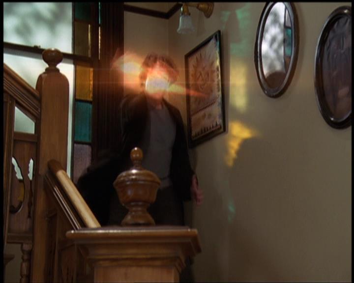 Charmed-Online-dot-net_5x21NecromancingTheStone1565.jpg Charmed-Online-dot-net_5x21NecromancingTheStone1565.jpg