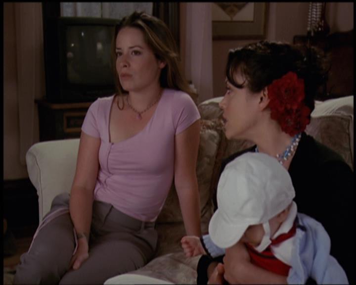 Charmed-Online-dot-net_5x21NecromancingTheStone1600.jpg Charmed-Online-dot-net_5x21NecromancingTheStone1600.jpg