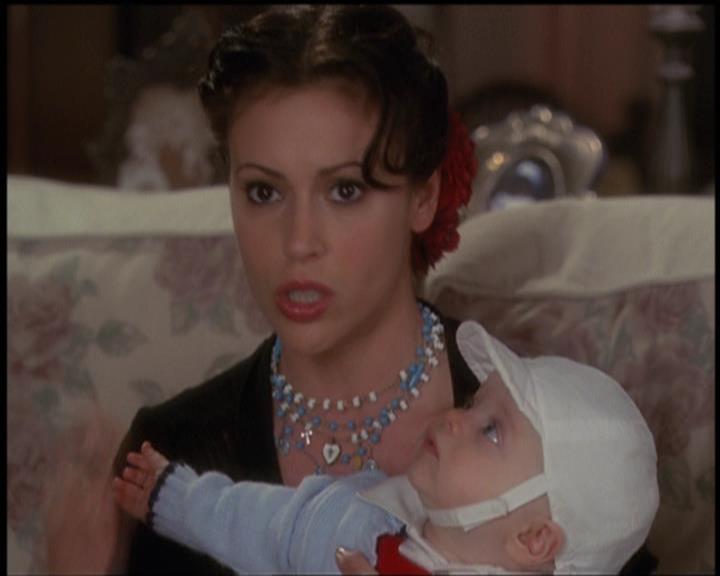 Charmed-Online-dot-net_5x21NecromancingTheStone1612.jpg Charmed-Online-dot-net_5x21NecromancingTheStone1612.jpg