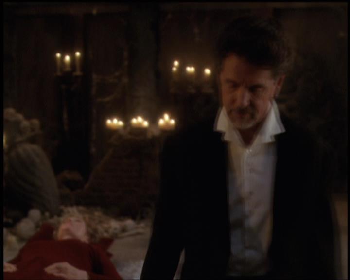 Charmed-Online-dot-net_5x21NecromancingTheStone1689.jpg Charmed-Online-dot-net_5x21NecromancingTheStone1689.jpg