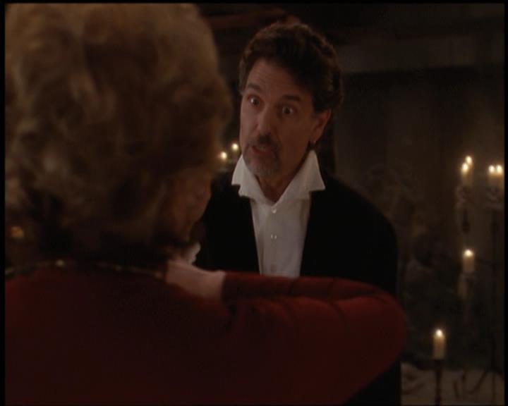 Charmed-Online-dot-net_5x21NecromancingTheStone1712.jpg Charmed-Online-dot-net_5x21NecromancingTheStone1712.jpg